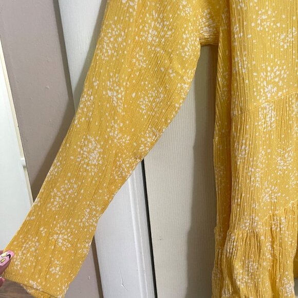 Daytrip Womens Yellow Abstract Dot Keyhole Back Long Sleeve Boho Blouse Medium - Picture 5 of 8